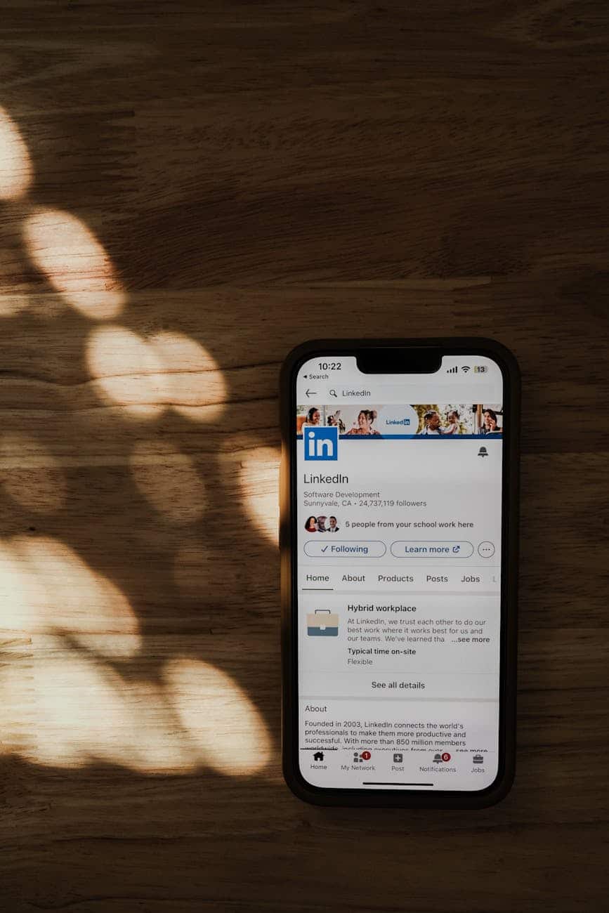 LinkedIn Is E-E-A-T Infrastructure. Your Authors Haven’t Built It.